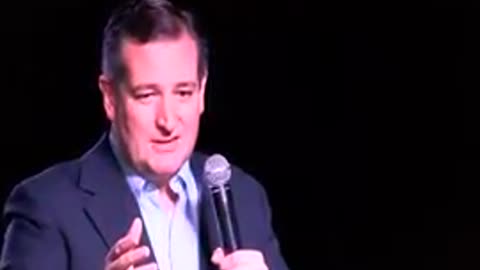 Ted Cruz slams Beto O'Rourke over national anthem remarks