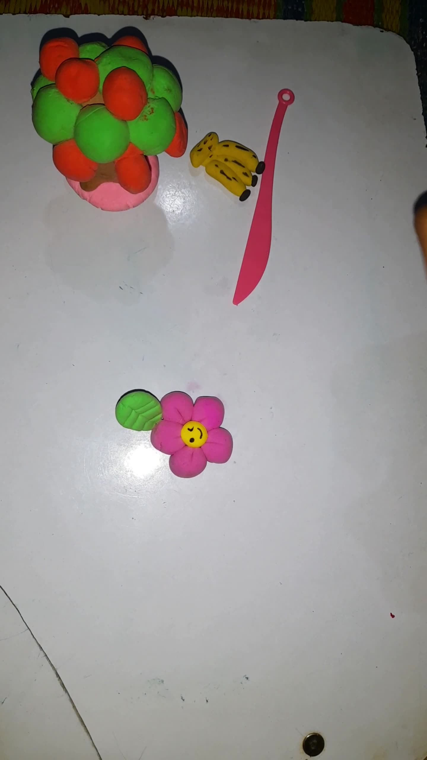 Perfect idea to make a Flower with clay for Beginners