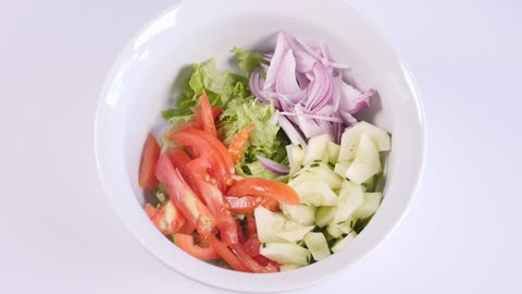 Como Preparar Ensalada Vegetariana - CocinaTv por Juan Gonzalo Angel