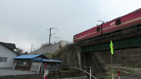 Freight train passing Kamiiso area