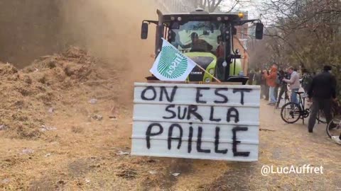 IT'S HAPPENING Now the French farmers have begun protesting