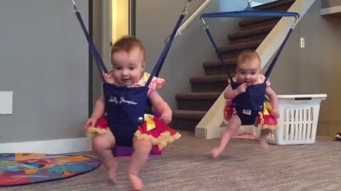 Twin babies adorably perform Irish dance