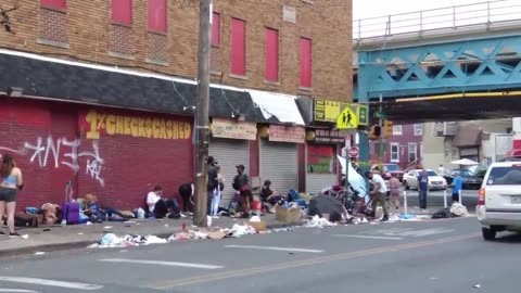 Walking through Kensington Ave Philadelphia