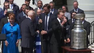 Biden is gifted a Tampa Bay Lightning jersey