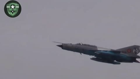 Su-27 fighter jet shot down over Kiev. ukrainian army