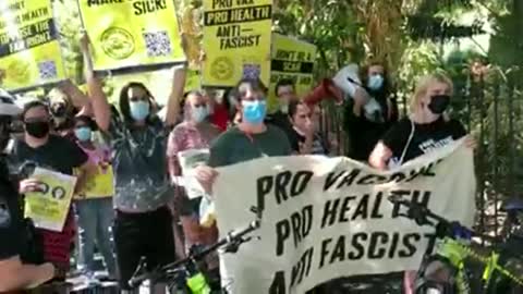 Antifa Group Demands More Government #COVID19 Regulations At Anti-Mandate Protest
