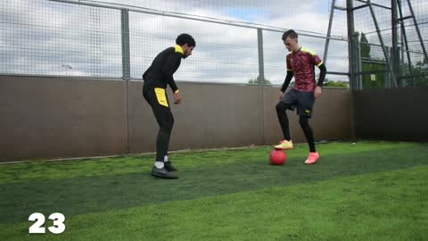 50 Skills you can use to Beat a PRO Footballer ?