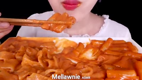 ASMR ROSE FIRE GLASS NOODLES, TTEOKBOKKI, CHOCOLATE ICE CREAM