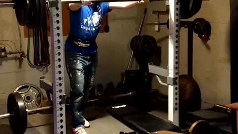 305 pounds front squat pr