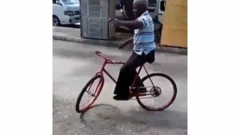Funny video must watch old man 95 year old man bicycle stunt watch to see what happens
