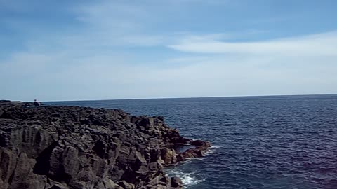 Iceland Coast | Brimketill Lava Rock Pool