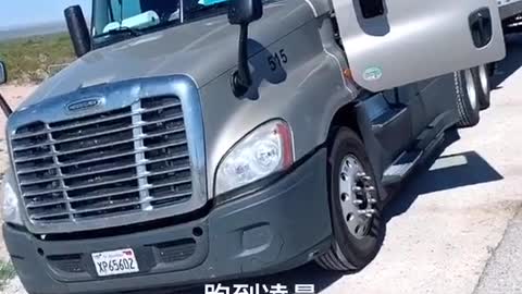 solo, an American truck driver, is tired of making deliveries
