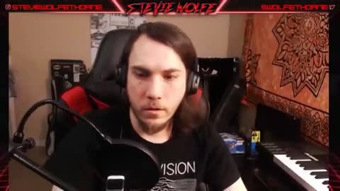 Stevie Wolfe Roasts Onision's Stream