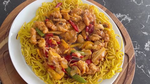 American Chop Suey Recipe | کرسپی فرائیڈ نوڈلز والا امریکن چوپسی | Chicken Chopsuey |chicken noodles