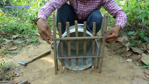 Tiger Trap Made Of Plastic Container And Wood - Traditional Tiger Trap Work 100