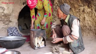 Love Story in a Cave | Old Lovers Living in a Cave Like 2000 Years Ago | Village life in Afghanistan