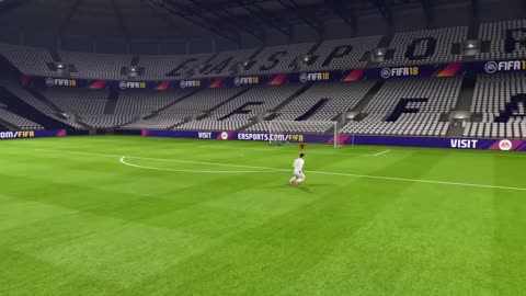 Quick FIFA skills featuring Ronaldo on Xbox