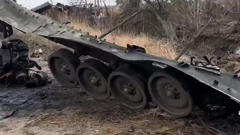 Destroyed American-made Ukrainian M113 armored personnel carrier