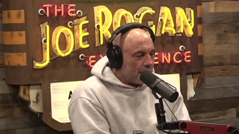 Joe Rogan Experience #2126 - Donnell Rawlings