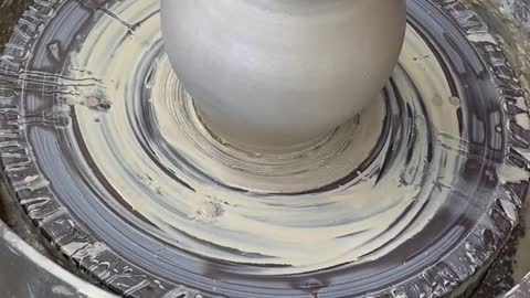 How to make a Pitcher/Jug on the Pottery Wheel