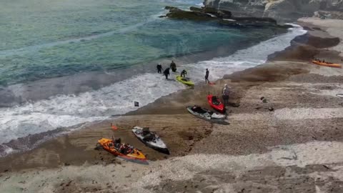 Backing in vs Kayak Surfing