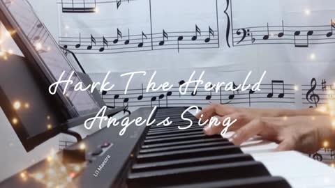 Hark The Herald Angels Sing - Piano cover by Li'l Maestra