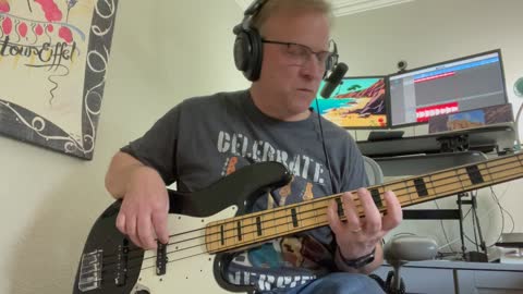 9 to 5 - Bass Cover