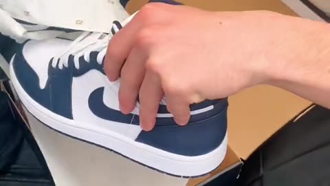 750Kicks Unboxing: Jordan 1 Mid Metallic Obsidian with @Merdo010 - How To Style Fall Outfits Fit J1S
