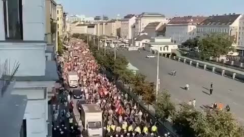 Austria: Massive Protests Against COVID Restrictions, Mandate