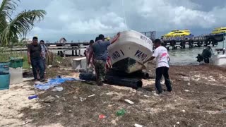 Caribe mexicano se prepara para el impacto del mayor huracán en años