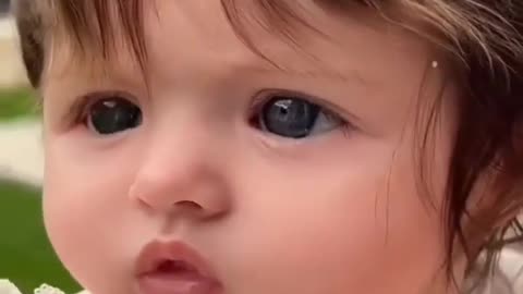 Cutest Baby Family Moments - Funny and Cute Baby Video😊😊😊