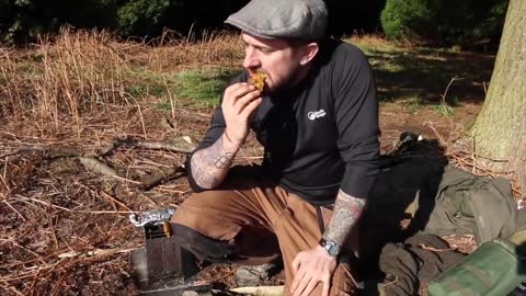 TOP 8 Campfire Meals! Camp Fire Cooking | Foraging & Bushcraft