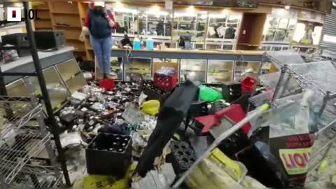 Mams mall in Mamelodi looted