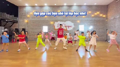 Waka Waka & Timber - Lớp học nhảy hiện đại cho trẻ con tại Hà Nội - GV: Đức Sang | 0906 216 232