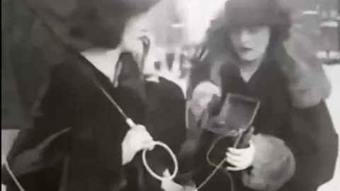 TECHNOLOGY ~MOBILE PHONE IN THE 1900’S