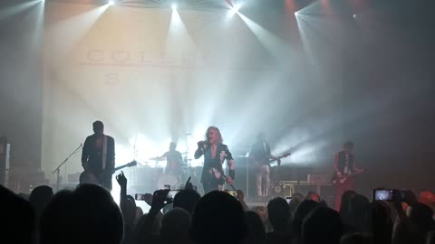 Collective Soul plays live "SHINE" at Jacksonville's Florida Theatre