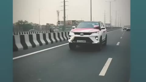 Toyota Fortuner 🔥