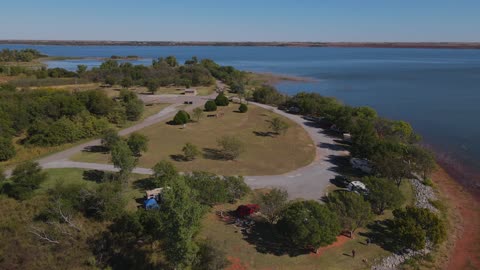 Sandy Beach Campground at Foss State Park Oklahoma | DJI Mavic Air 2 Drone Helix Video