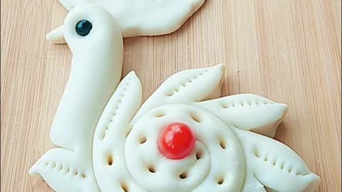Bakery Idea How To Shape The Dough To Beautiful Bird