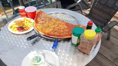 Million Pizza, a famous pizzeria in Gyeongju, Korea.