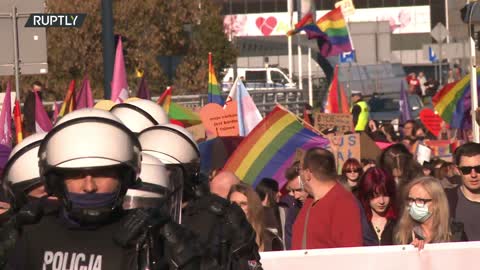 Poland: Tensions as anti-LGBT counter protest held in opposition to Bialystok Pride parade