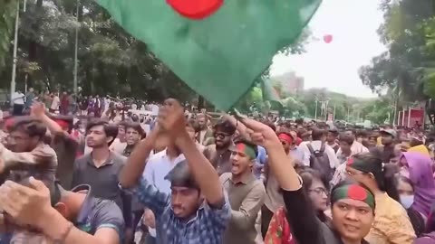 What to know about the violent protests over government jobs roiling Bangladesh.mp4