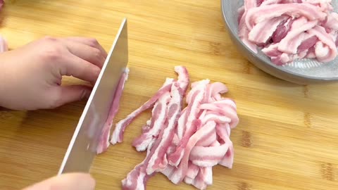 Crispy Glory: Deep-Fried Pork Recipe - Culinary Crunch Extravaganza