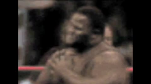 Mark Henry Sexual Chocolate - WWF No Mercy