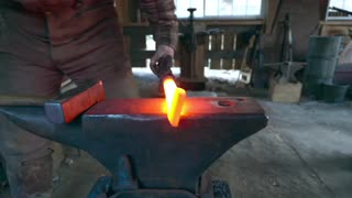 Forging Stonecutter's Tools
