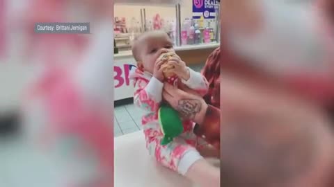 Baby Tries Ice Cream For First Time, Has Most Adorable Reaction | NBC Chicago