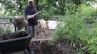 Preparing raised beds for fall planting