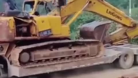 when wages are delayed - TRY NOT TO LAUGH 😂 #adamrose #construction #funny #funnyfails #funnyvideo