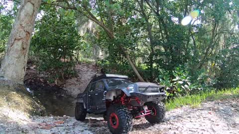Redcat Racing Clawback 1/5th Scale Crawler I DIY How to get More Flex 😎 Articulation OMGRC