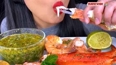 DESHELLED SEAFOOD BOIL MUKBANG / DESHELLED / SEAFOOD BOIL MUKBANG / seafood / asmr king crab eating